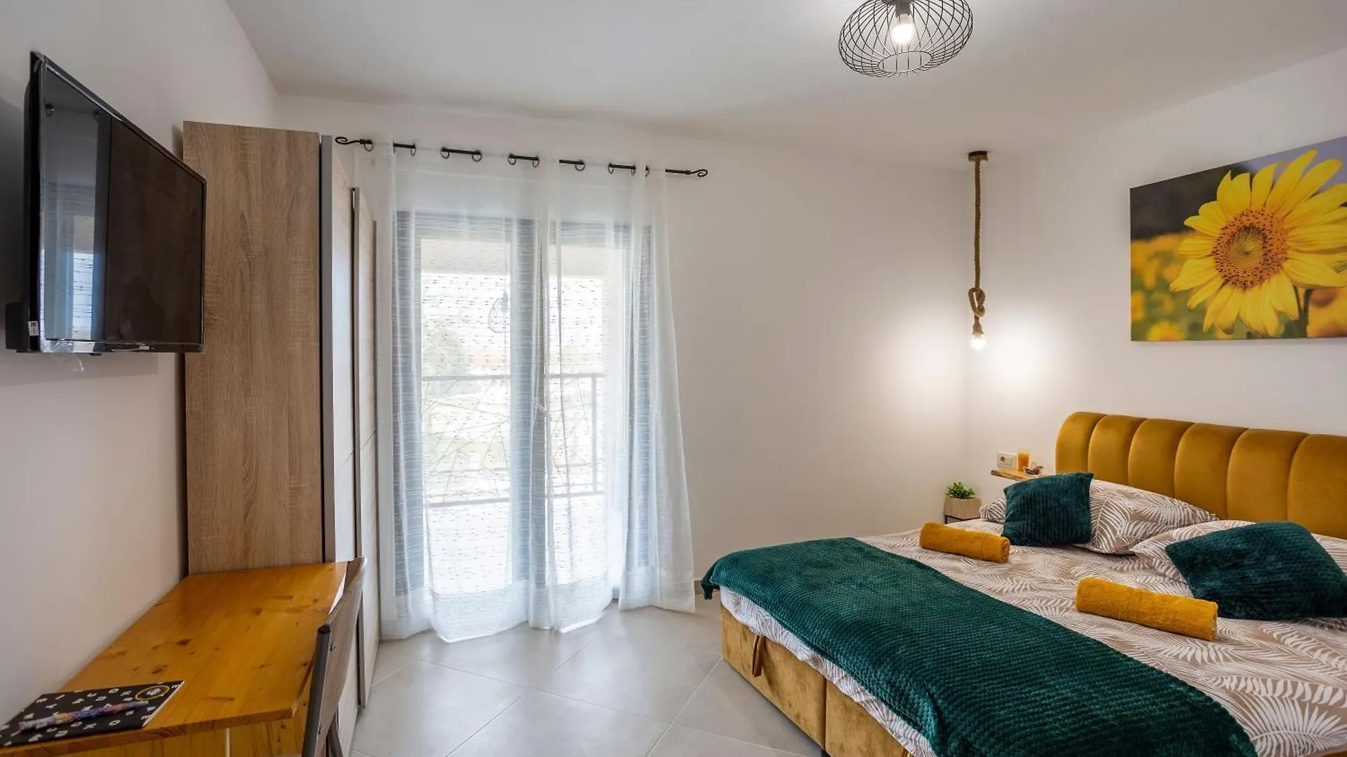 Žminj Schoenes Ferienhaus In Modrusani Mit Grossem Garten 0*,